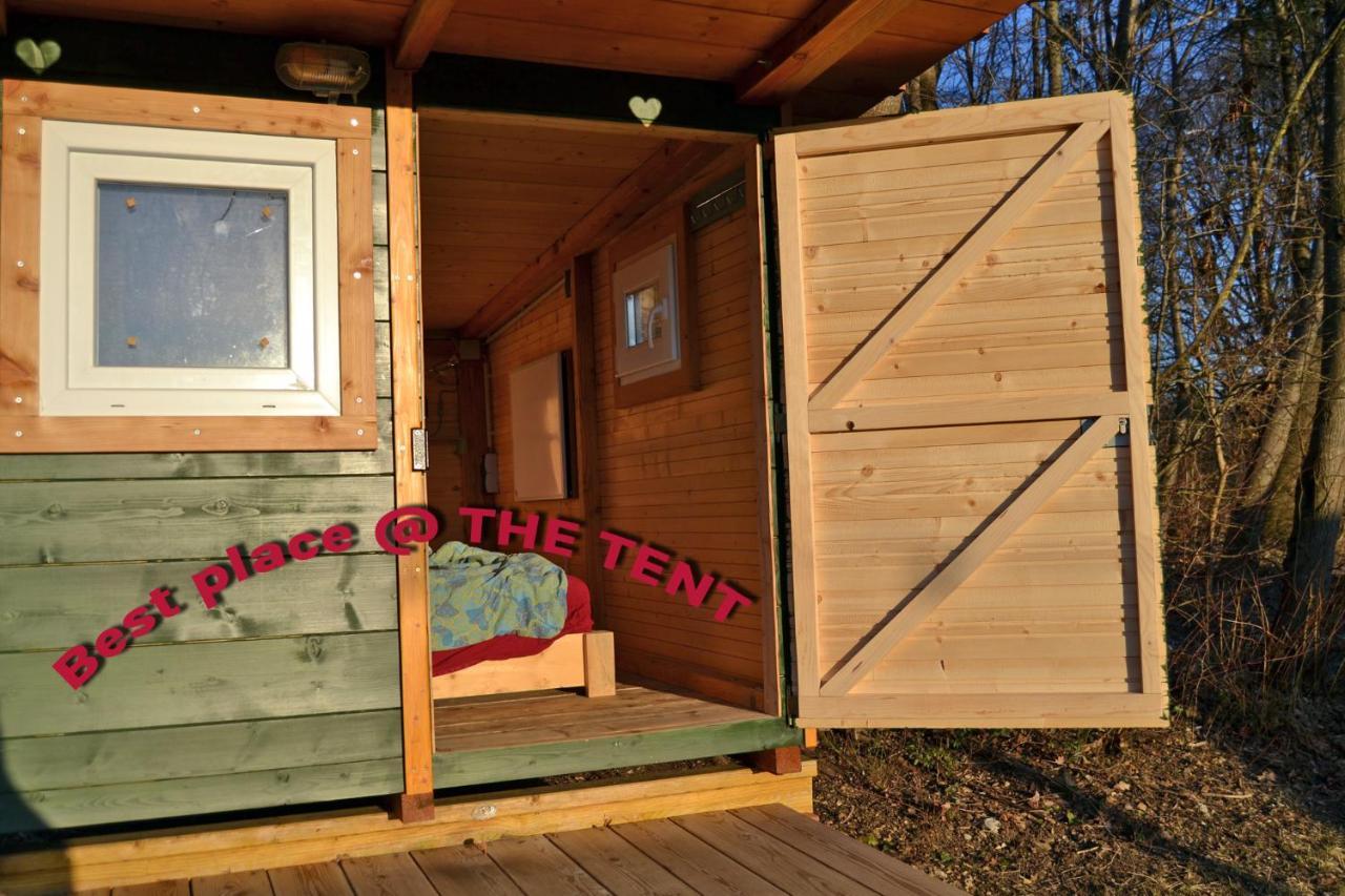 The Tent - Youth Only - Buchung Leider Nur Bis 30 Jahre Moeglich! München Eksteriør bilde